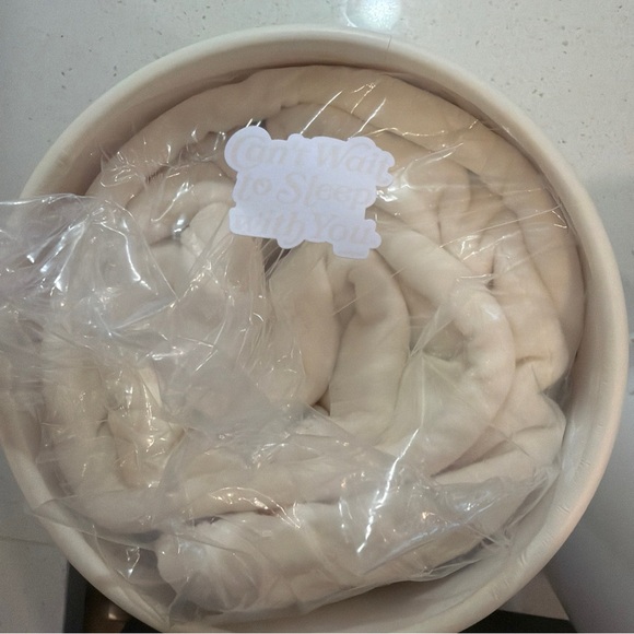 Nodpod Body Weighted Pod - Cream - Picture 4 of 4